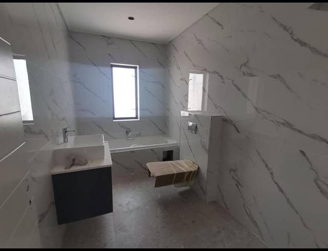 3 BEDROOM PROPERTY TO RENT IN RIDGEWORTH